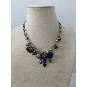 Button necklace silver tone